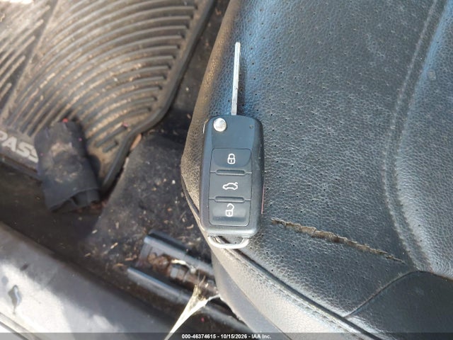 2013 Volkswagen Passat 2.0l Tdi Se მანქანა იყიდება აუქციონზე, vin: 1VWBN7A31DC029214, აუქციონის ნომერი: 46374615