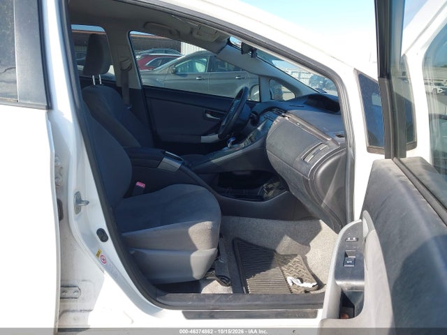 46374862 :رقم المزاد ، JTDKN3DU0D5639111 vin ، 2013 Toyota Prius Two مزاد بيع