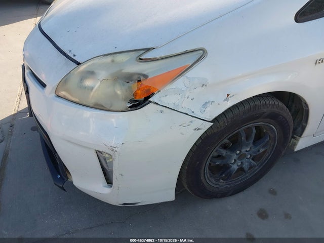 46374862 :رقم المزاد ، JTDKN3DU0D5639111 vin ، 2013 Toyota Prius Two مزاد بيع