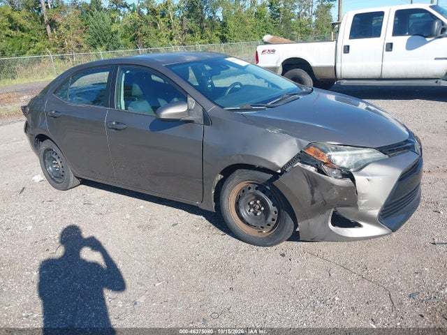 46375080 :رقم المزاد ، 5YFBURHE6JP743254 vin ، 2018 Toyota Corolla Le مزاد بيع