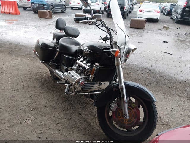 46375152 :رقم المزاد ، 1HFSC3436XA200624 vin ، 1999 Honda Gl1500 Ct مزاد بيع