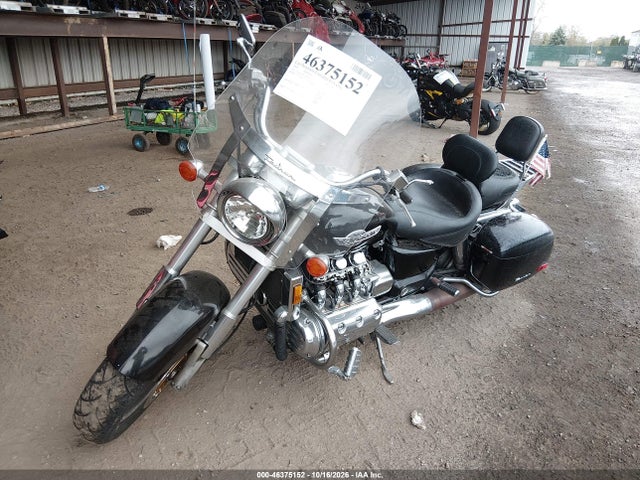 46375152 :رقم المزاد ، 1HFSC3436XA200624 vin ، 1999 Honda Gl1500 Ct مزاد بيع