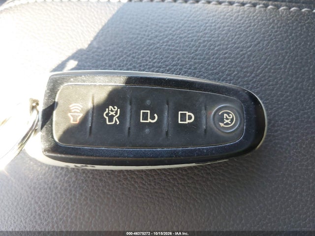 2013 Ford Escape Titanium მანქანა იყიდება აუქციონზე, vin: 1FMCU9J9XDUB15802, აუქციონის ნომერი: 46375272