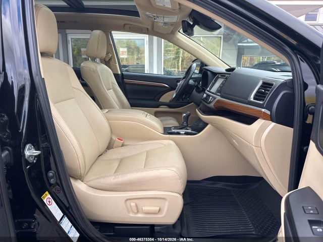 46375304 :رقم المزاد ، 5TDDGRFH2KS053684 vin ، 2019 Toyota Highlander Hybrid Limited Platinum مزاد بيع