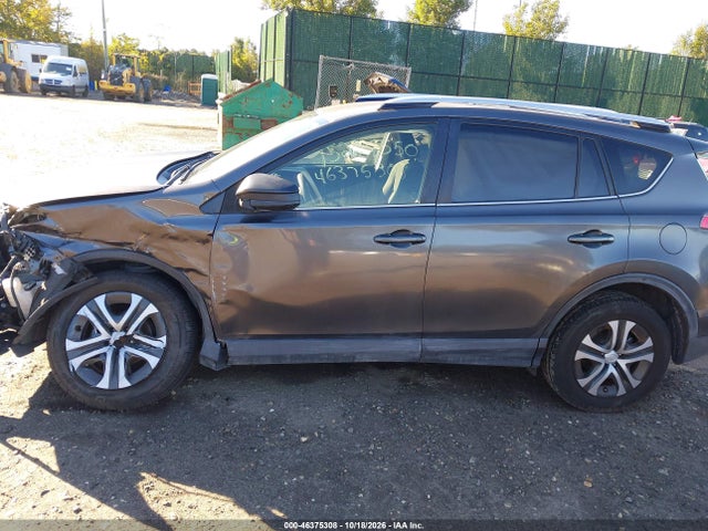 46375308 :رقم المزاد ، JTMZFREV2GJ086415 vin ، 2016 Toyota Rav4 Le مزاد بيع