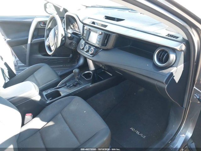 46375308 :رقم المزاد ، JTMZFREV2GJ086415 vin ، 2016 Toyota Rav4 Le مزاد بيع