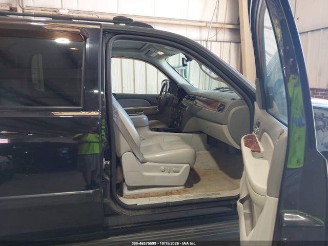 46375599 :رقم المزاد ، 3GNFK12387G219349 vin ، 2007 Chevrolet Avalanche 1500 Lt مزاد بيع