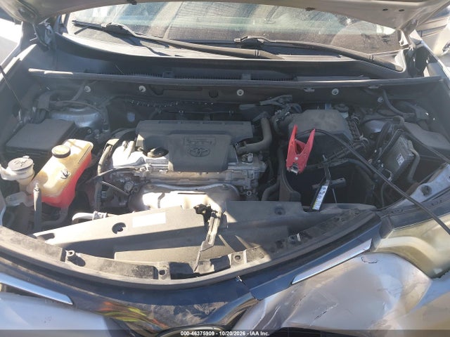 2T3ZFREV7HW374241 Toyota RAV4 LE