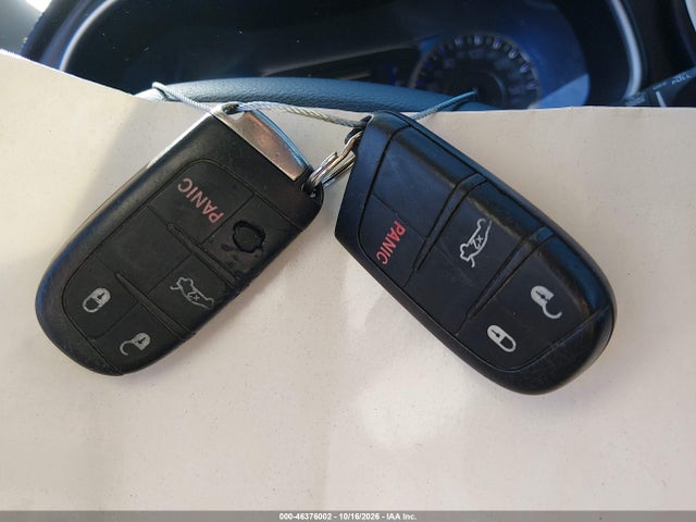 Chrysler 200 Limited 2015 1C3CCCAB6FN633561 Image 11