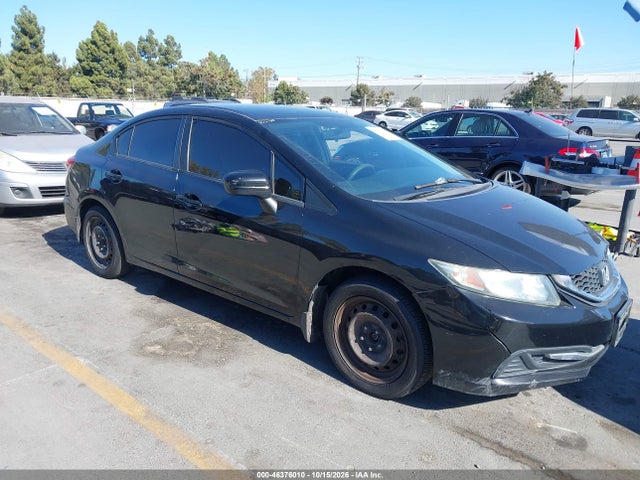 2015 19XFB2F54FE118796 main image