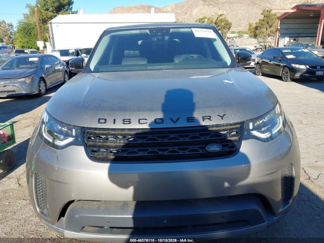 46376118 :رقم المزاد ، SALRTBBV2HA016833 vin ، 2017 Land Rover Discovery First Edition مزاد بيع