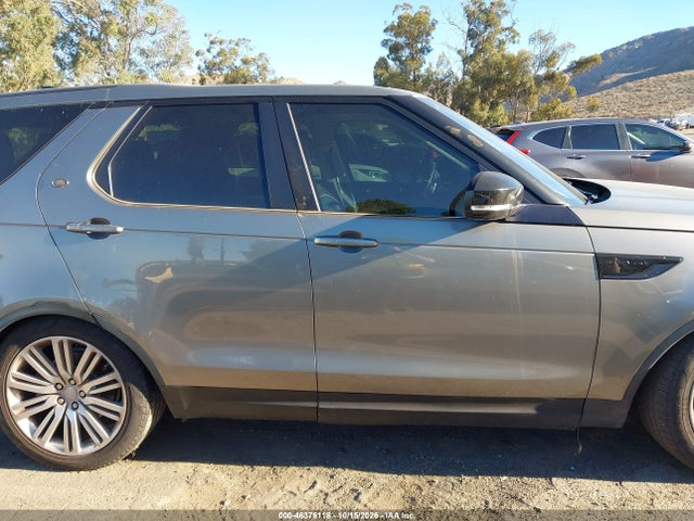 46376118 :رقم المزاد ، SALRTBBV2HA016833 vin ، 2017 Land Rover Discovery First Edition مزاد بيع