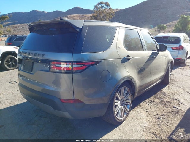 46376118 :رقم المزاد ، SALRTBBV2HA016833 vin ، 2017 Land Rover Discovery First Edition مزاد بيع
