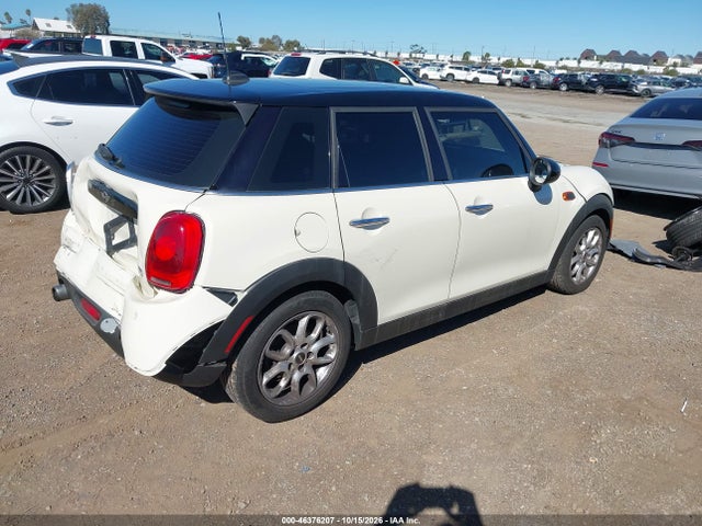 46376207 :رقم المزاد ، WMWXU1C5XH2E18436 vin ، 2017 Mini Hardtop Cooper مزاد بيع