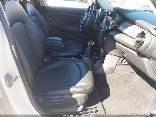 46376207 :رقم المزاد ، WMWXU1C5XH2E18436 vin ، 2017 Mini Hardtop Cooper مزاد بيع