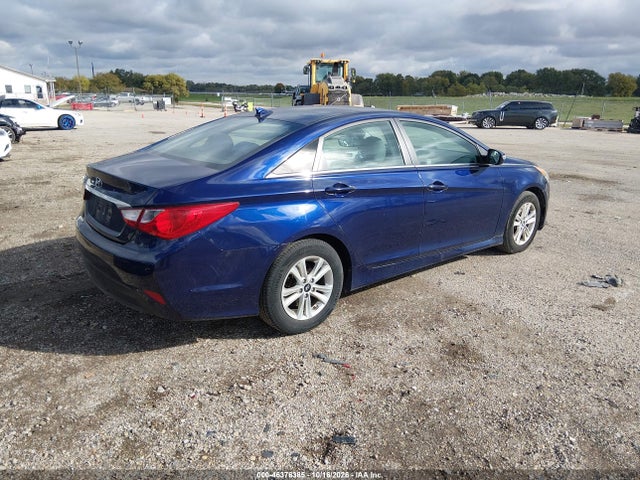 Продаж на аукціоні авто 2014 Hyundai Sonata Gls, vin: 5NPEB4AC4EH882879, номер лоту: 46376385