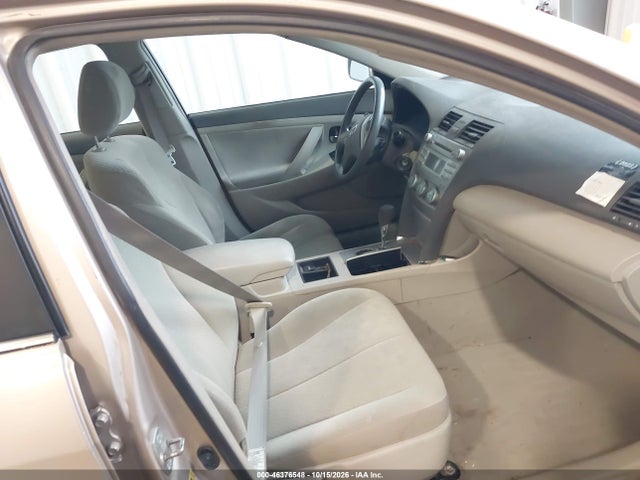 46376548 :رقم المزاد ، 4T4BE46K49R087564 vin ، 2009 Toyota Camry Le مزاد بيع