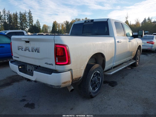 3C6UR5FL4TG274279 RAM 2500 Laramie 4x4 6&#039;4 Box