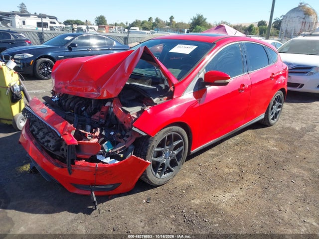 Ford FOCUS SE 2016 1FADP3K22GL340505 Image 2