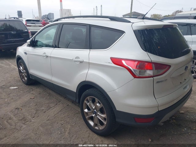 46376994 :رقم المزاد ، 1FMCU9GX2GUC11014 vin ، 2016 Ford Escape Se مزاد بيع
