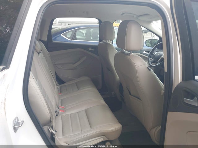 46376994 :رقم المزاد ، 1FMCU9GX2GUC11014 vin ، 2016 Ford Escape Se مزاد بيع