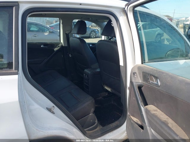 WVGBV7AX9GW533644 Volkswagen TIGUAN S