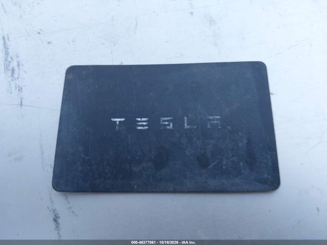 46377061 :رقم المزاد ، 5YJ3E1EB9NF275857 vin ، 2022 Tesla Model 3 Long Range Dual Motor All-wheel Drive مزاد بيع