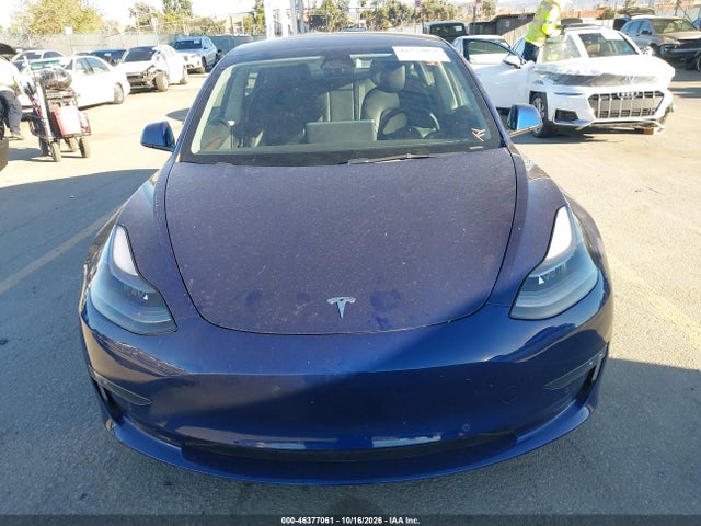 46377061 :رقم المزاد ، 5YJ3E1EB9NF275857 vin ، 2022 Tesla Model 3 Long Range Dual Motor All-wheel Drive مزاد بيع