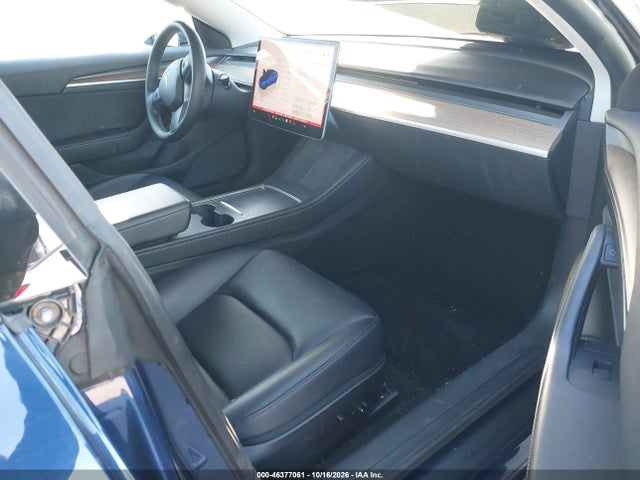46377061 :رقم المزاد ، 5YJ3E1EB9NF275857 vin ، 2022 Tesla Model 3 Long Range Dual Motor All-wheel Drive مزاد بيع
