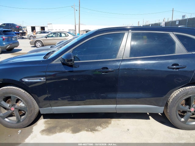 Jaguar F-pace 25t Premium 2018 SADCJ2FX0JA268377 Image 14
