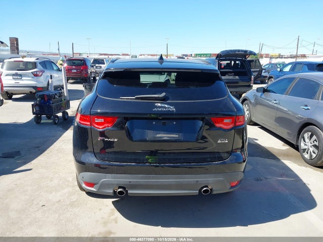 Jaguar F-pace 25t Premium 2018 SADCJ2FX0JA268377 Image 16