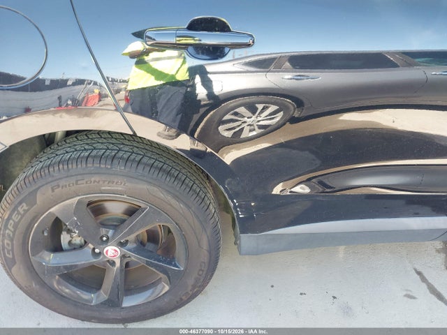 Jaguar F-pace 25t Premium 2018 SADCJ2FX0JA268377 Image 6