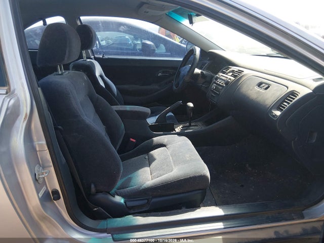 Aukcja sprzedaży 2000 Honda Accord 2.3 Lx, vin: 1HGCG3243YA033172, numer aukcji: 46377100