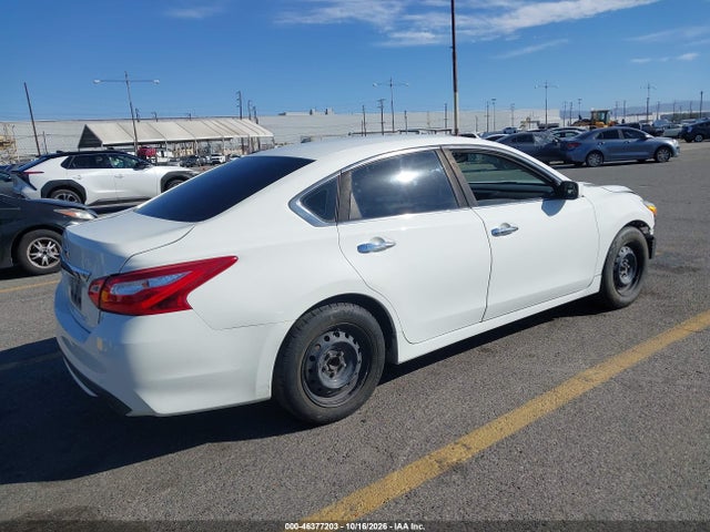 Продаж на аукціоні авто 2017 Nissan Altima 2.5 S, vin: 1N4AL3APXHN334114, номер лоту: 46377203