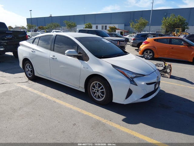 Продаж на аукціоні авто 2017 Toyota Prius Two, vin: JTDKBRFU4H3030565, номер лоту: 46377212