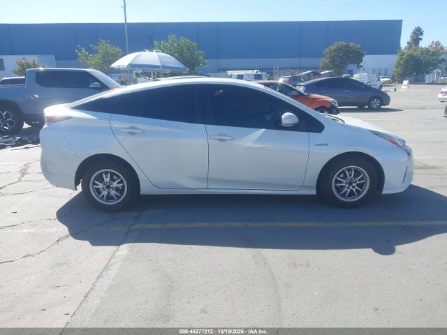 Продаж на аукціоні авто 2017 Toyota Prius Two, vin: JTDKBRFU4H3030565, номер лоту: 46377212