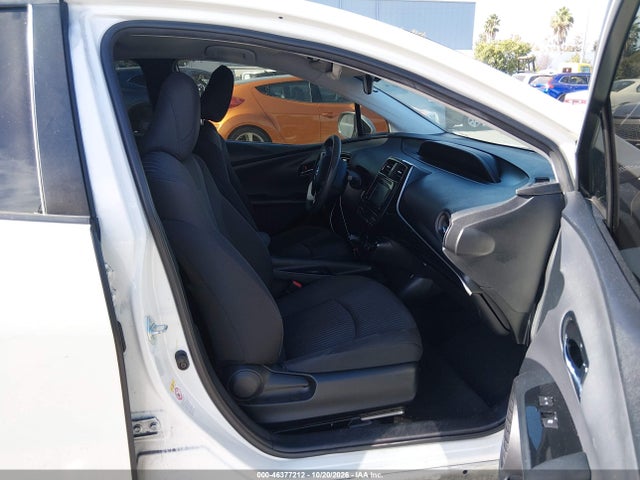 Продаж на аукціоні авто 2017 Toyota Prius Two, vin: JTDKBRFU4H3030565, номер лоту: 46377212