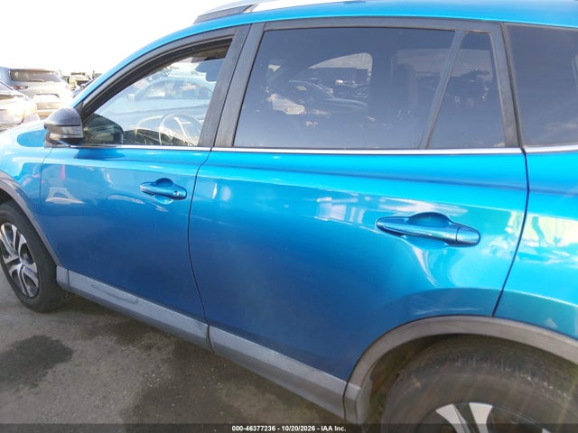 Продажа на аукционе авто 2018 Toyota Rav4 Le, vin: 2T3ZFREV2JW456626, номер лота: 46377236
