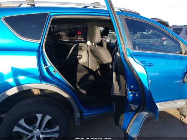 Продажа на аукционе авто 2018 Toyota Rav4 Le, vin: 2T3ZFREV2JW456626, номер лота: 46377236