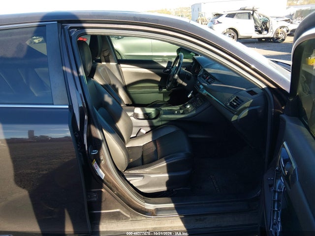 46377470 :رقم المزاد ، JTHKD5BH8B2022492 vin ، 2011 Lexus Ct 200h Premium مزاد بيع