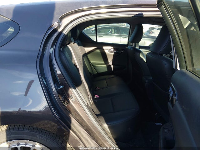 46377470 :رقم المزاد ، JTHKD5BH8B2022492 vin ، 2011 Lexus Ct 200h Premium مزاد بيع