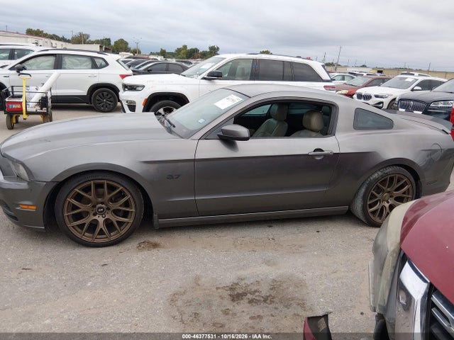 46377531 :رقم المزاد ، 1ZVBP8AM7E5231358 vin ، 2014 Ford Mustang V6 Premium مزاد بيع