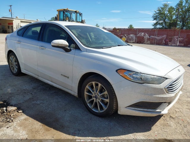 Auction sale of the 2017 Ford Fusion Hybrid Se, vin: 3FA6P0LUXHR287305, lot number: 46377709
