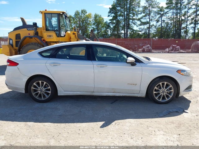 Auction sale of the 2017 Ford Fusion Hybrid Se, vin: 3FA6P0LUXHR287305, lot number: 46377709