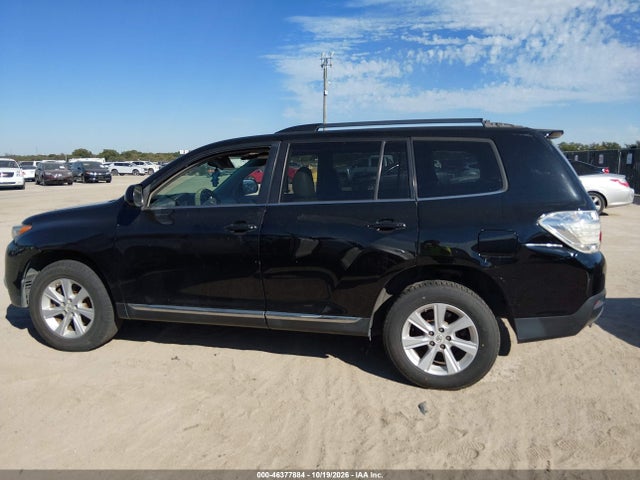 46377884 :رقم المزاد ، 5TDBK3EH1BS057407 vin ، 2011 Toyota Highlander Se V6 مزاد بيع