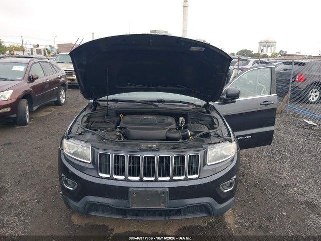 Продажа на аукционе авто 2016 Jeep Grand Cherokee Laredo, vin: 1C4RJFAG4GC367219, номер лота: 46377956