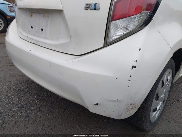 46377965 :رقم المزاد ، JTDKDTB3XG1118955 vin ، 2016 Toyota Prius C Two مزاد بيع