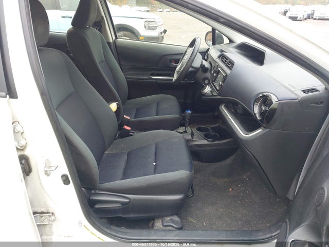 46377965 :رقم المزاد ، JTDKDTB3XG1118955 vin ، 2016 Toyota Prius C Two مزاد بيع