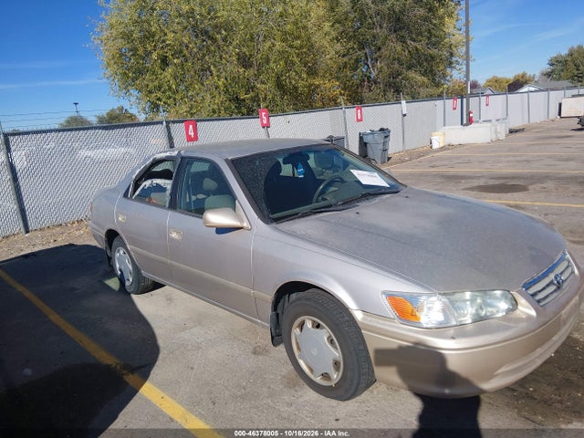 2000 Toyota Camry Ce მანქანა იყიდება აუქციონზე, vin: 4T1BG22K1YU665469, აუქციონის ნომერი: 46378005