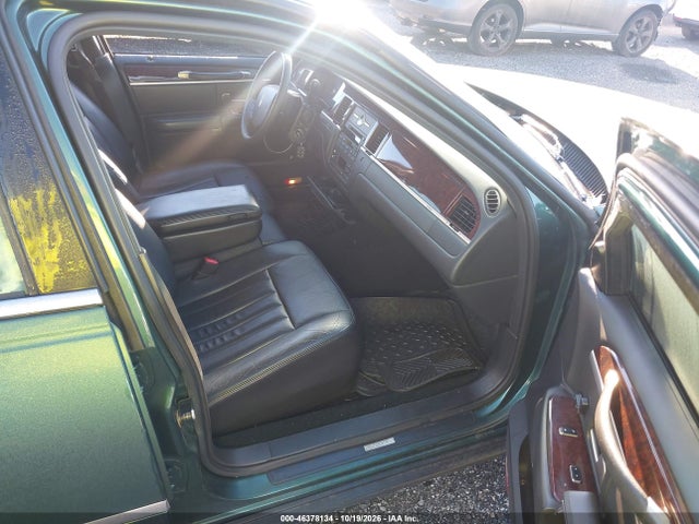46378134 :رقم المزاد ، 1LNHM84W97Y635391 vin ، 2007 Lincoln Town Car Executive L مزاد بيع